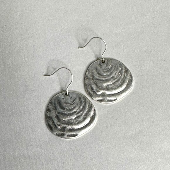 Park Lane Jewelry Matte Silver Seashell-Inspired Drop Earrings Organic Texture - Picture 5 of 6